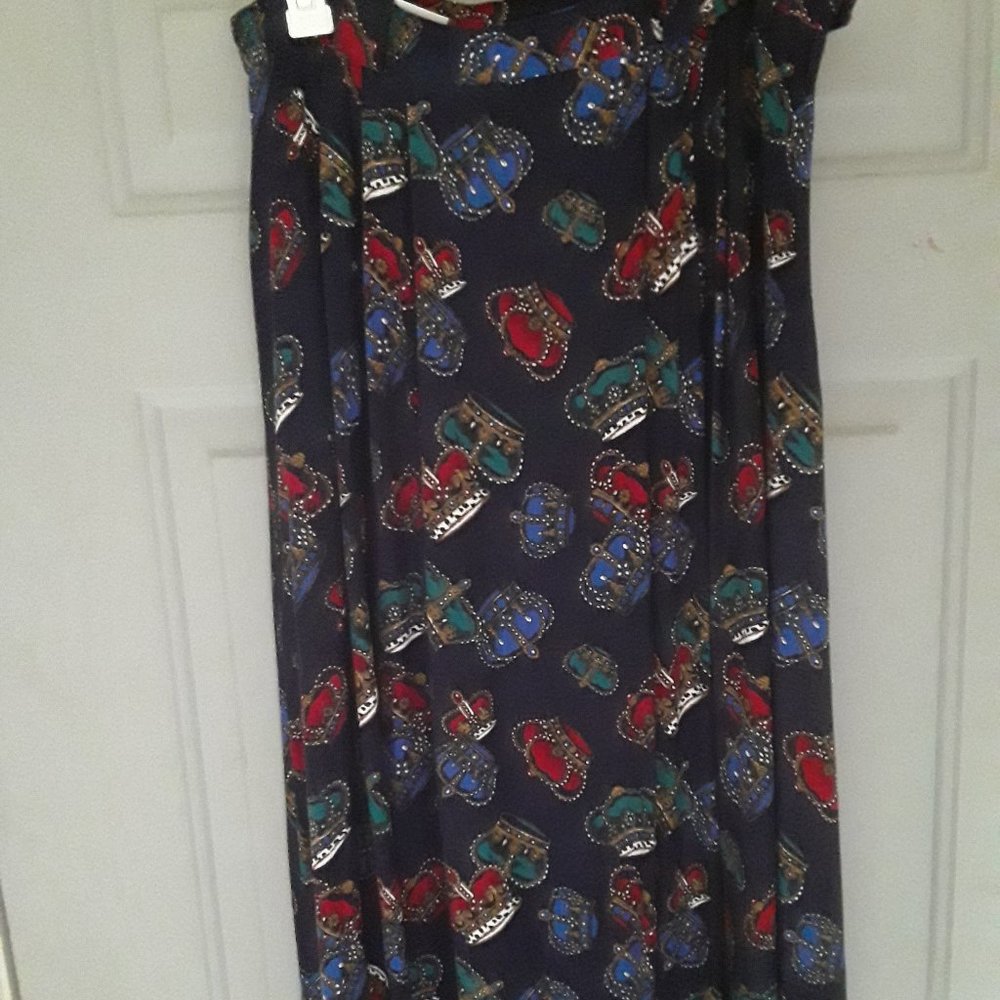 Chaus 100% Rayon Skirt